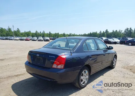 2005 Hyundai Elantra Gls/Gt z USA, uszkodzony, nr VIN KMHDN46D75U191254